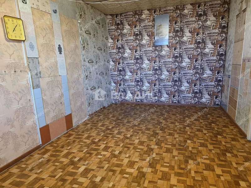 двухкомнатная квартира на улице Строкина дом 8