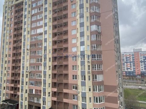 3-komnatnaya-ul-rodionova-d-165-k5 фото