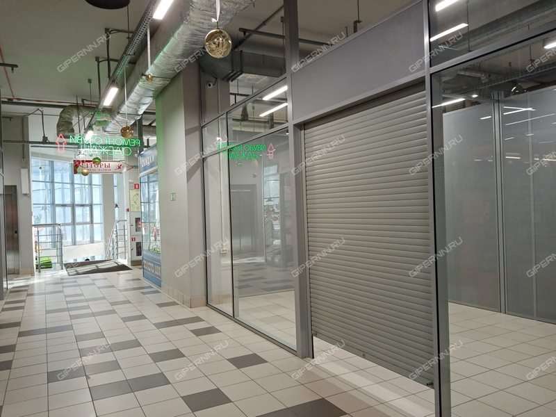 помещение под торговую площадь на Верхне-Печерская ул. 14