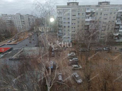 3-komnatnaya-ul-krasnodoncev-d-21-k1 фото