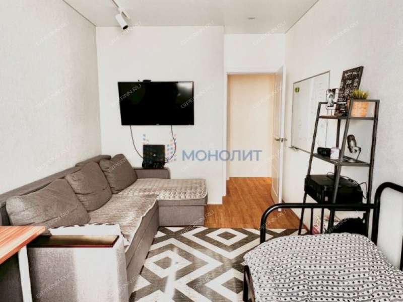 трёхкомнатная квартира на улице Мельникова дом 25