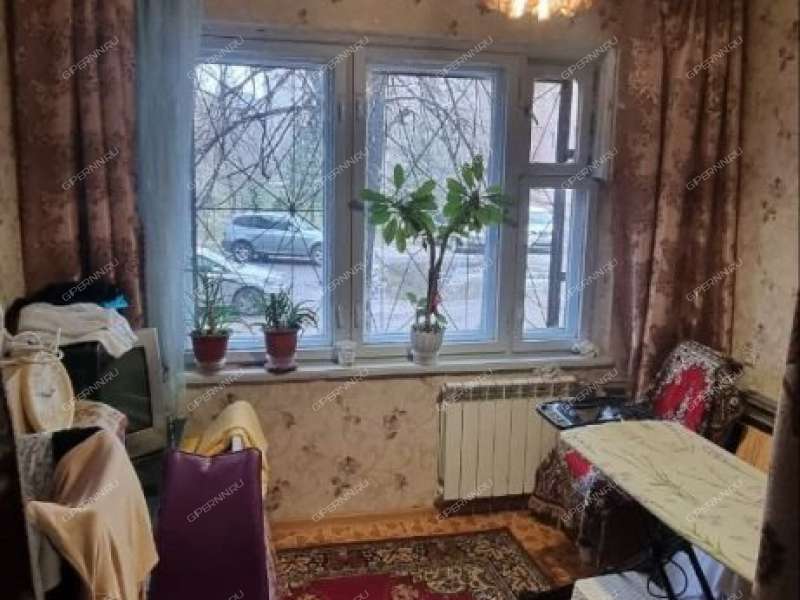 трёхкомнатная квартира на улице Ватутина дом 16а