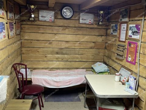 taunhaus-shkolnaya фото