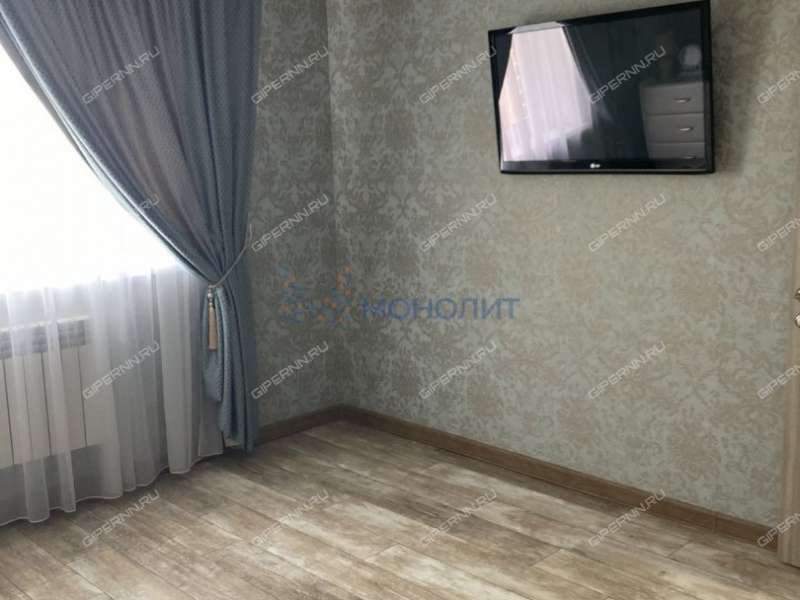 дом на улице Счастливая село Елховка