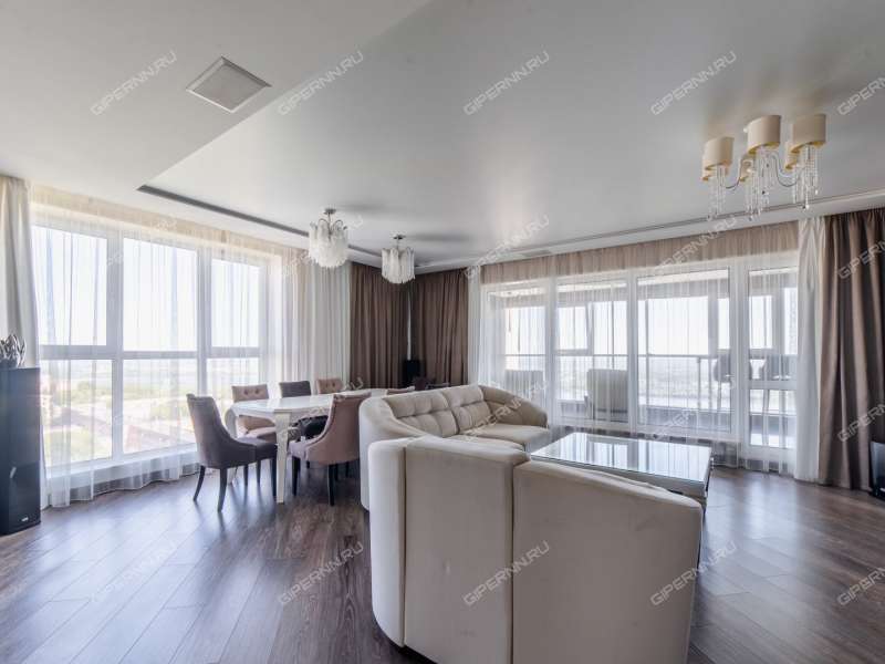 четырёхкомнатная квартира на улице Родионова дом 192 к4