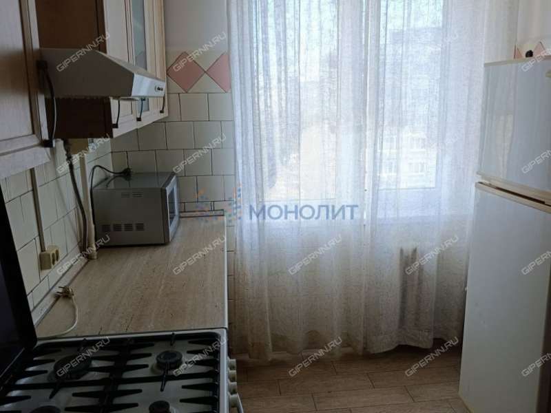 трёхкомнатная квартира на улице Строкина дом 10