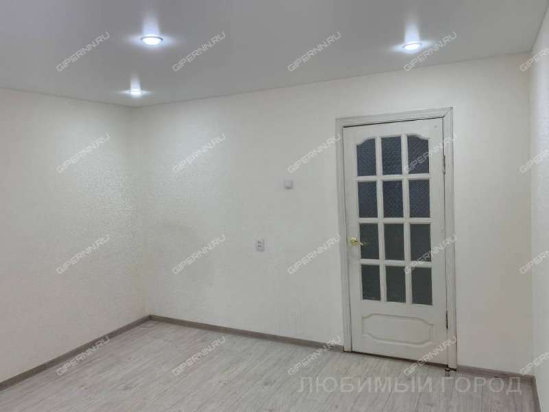 четырёхкомнатная квартира на улице Белинского дом 93