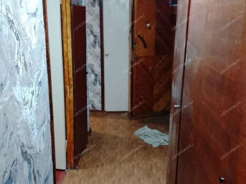 трёхкомнатная квартира на улице Пермякова дом 34