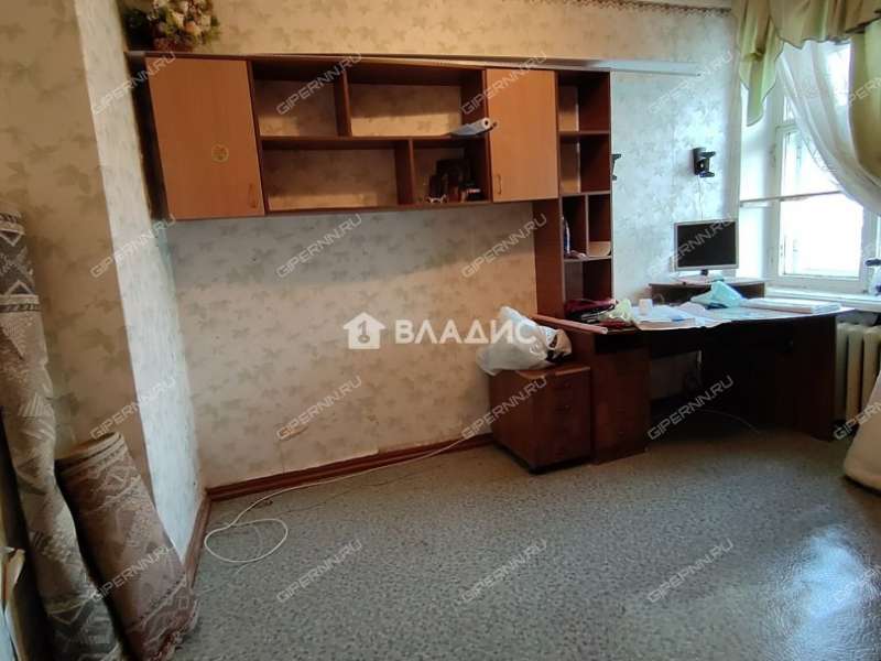 трёхкомнатная квартира на улице Страж Революции дом 7/5