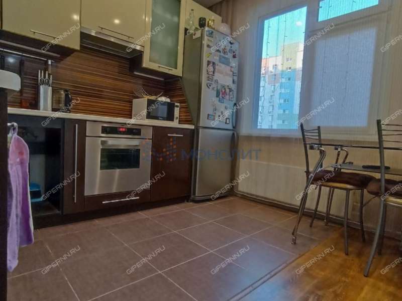 двухкомнатная квартира на улице Янки Купалы дом 46 к2