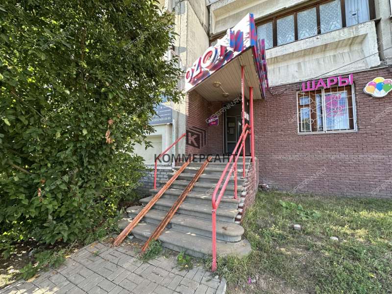 помещение под торговую площадь на улице Карла Маркса
