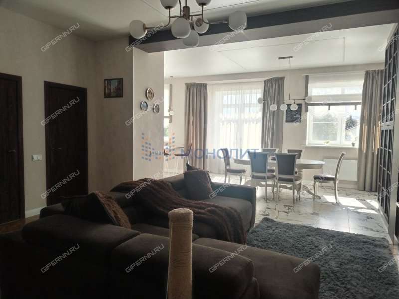 коттедж на улице Покровского