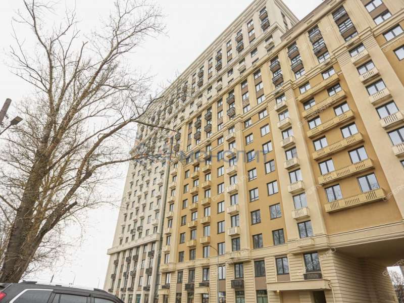 трёхкомнатная квартира на Большей Печёрской улице дом 89