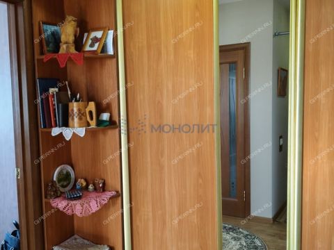 2-komnatnaya-ul-verhnepecherskaya-d-13-k1 фото