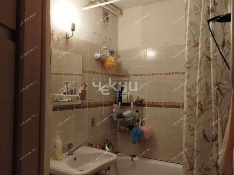 двухкомнатная квартира на Нижегородской улице дом 4