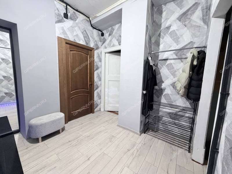 трёхкомнатная квартира на улице Васильева дом 36