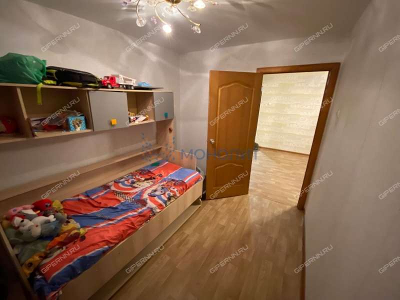 трёхкомнатная квартира на улице Пермякова дом 6