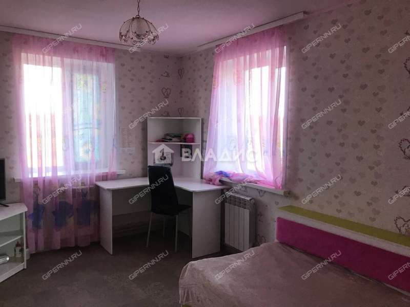 дом на Полевой улице деревня Шишово