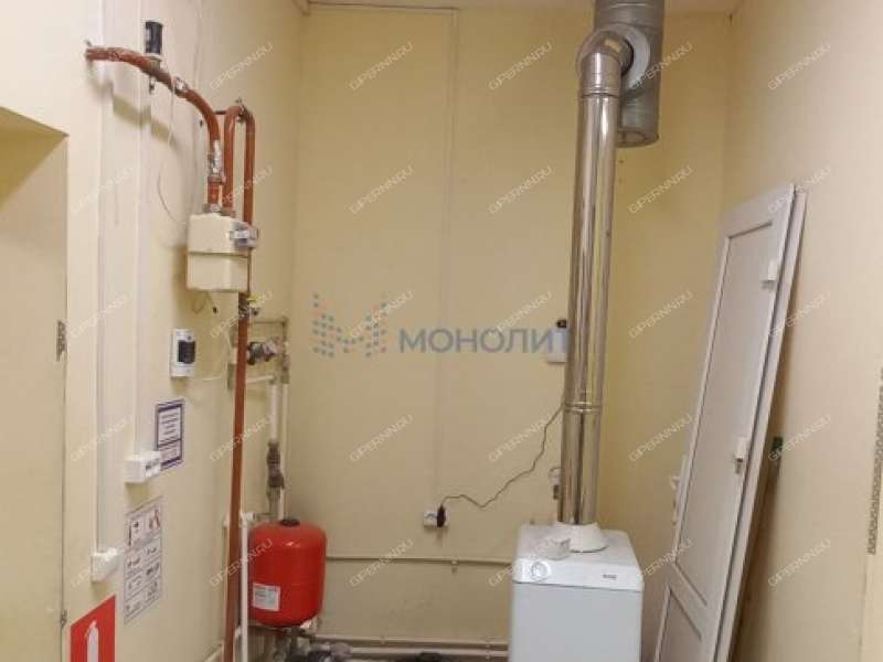 здание под недвижимость под образовательные учреждения, недвижимость для спорта, фитнеса на улице Чкалова