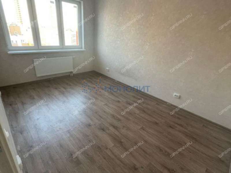 четырёхкомнатная квартира на улице Романтиков дом 15