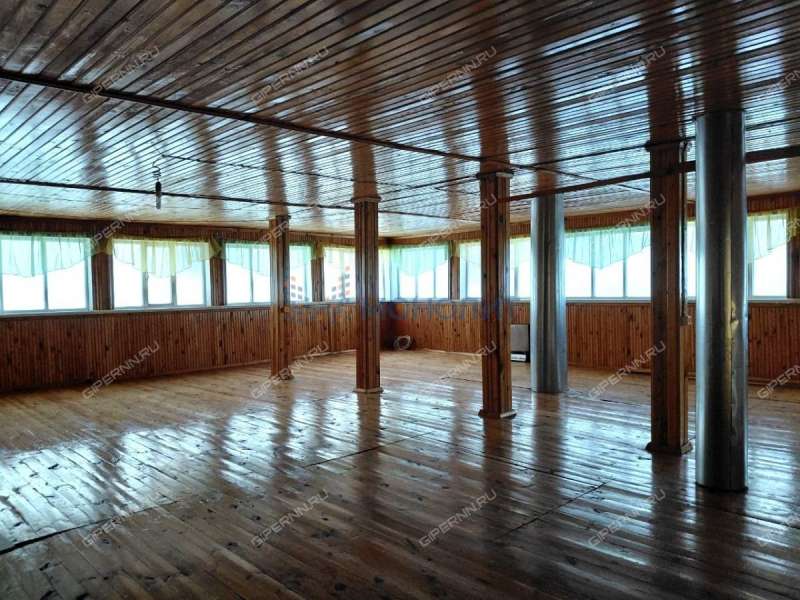 четырёхкомнатная квартира на улице Рабочая дом 25 рабочий посёлок Сухобезводное