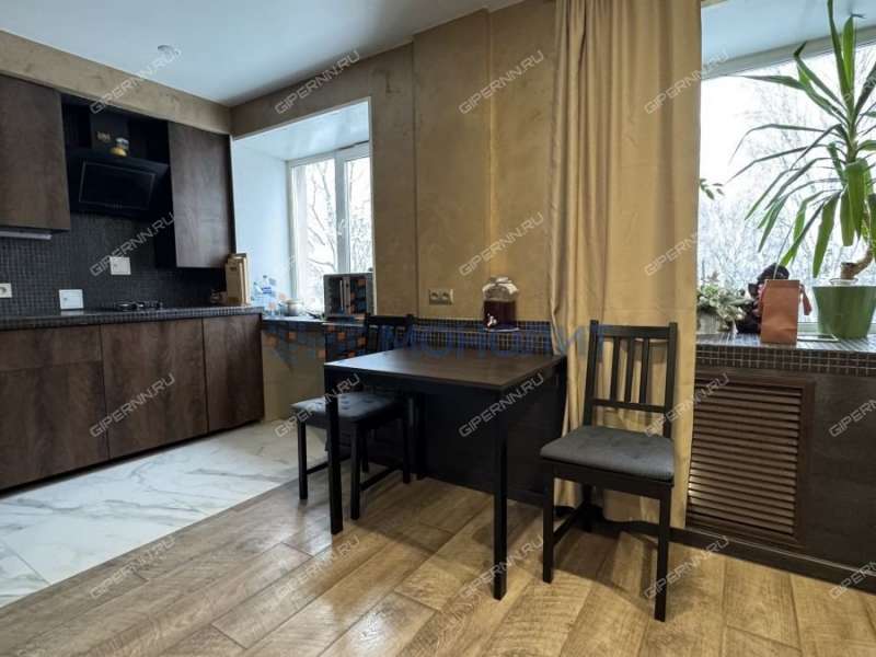 двухкомнатная квартира на улице Ванеева дом 102