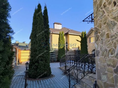 dom-sl-verhnepecherskaya-d-150 фото