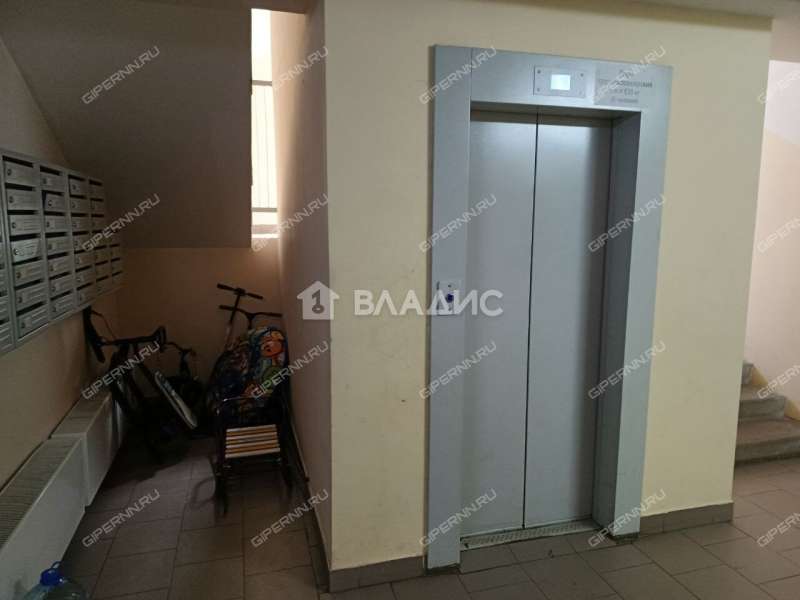 двухкомнатная квартира на Бурнаковской улице дом 91