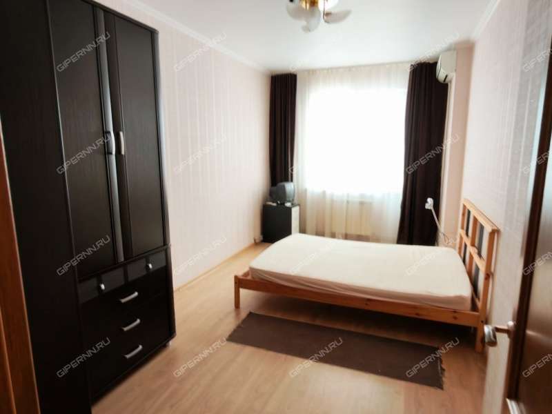 трёхкомнатная квартира на Краснозвёздной улице дом 7а