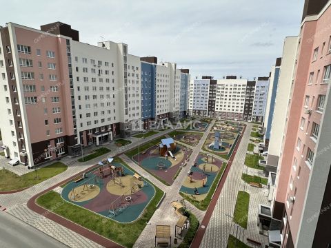 2-komnatnaya-prosp-geroev-donbassa-d-11 фото