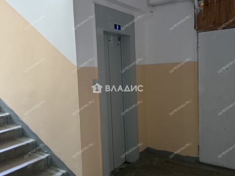 3-komnatnaya-ul-sergeya-akimova-d-2 фото