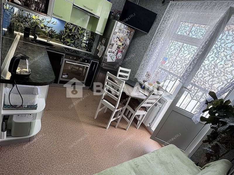 однокомнатная квартира на Бурнаковской улице дом 63