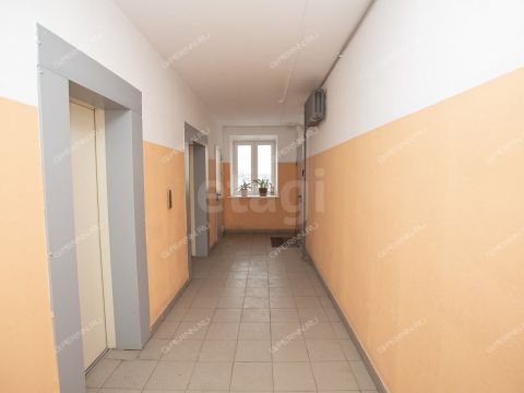 2-komnatnaya-ul-gornaya-d-6a фото