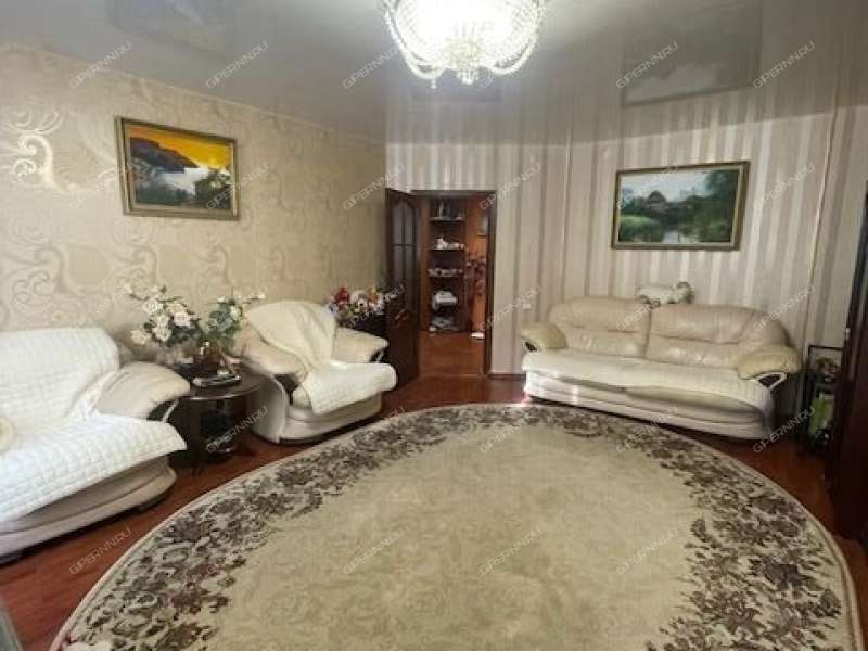 трёхкомнатная квартира на проспекте Ильича дом 39  к2