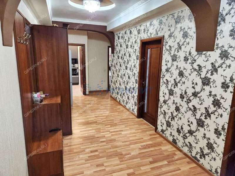 трёхкомнатная квартира на Московском шоссе дом 141