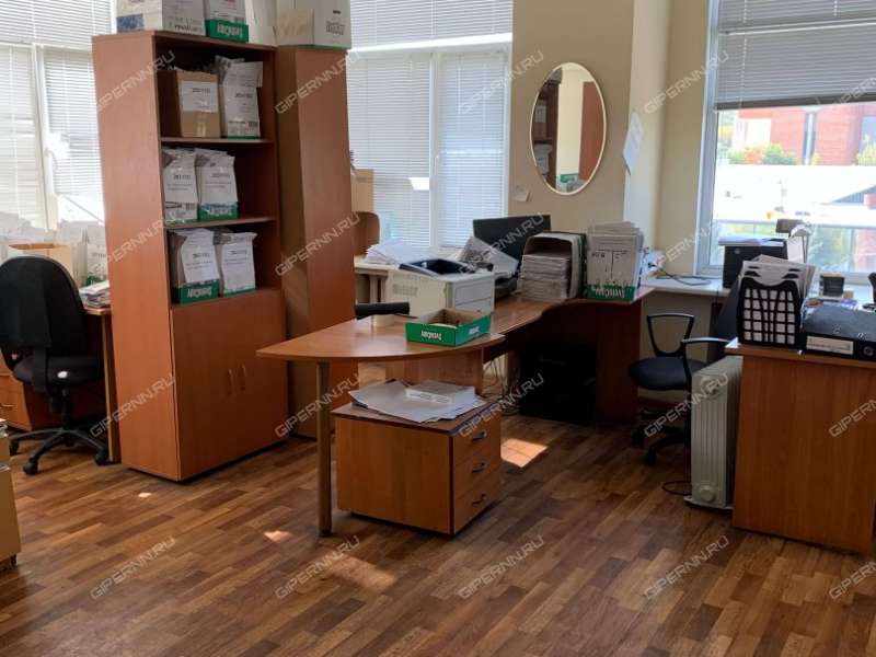 помещение под офис на улице Адмирала Васюнина