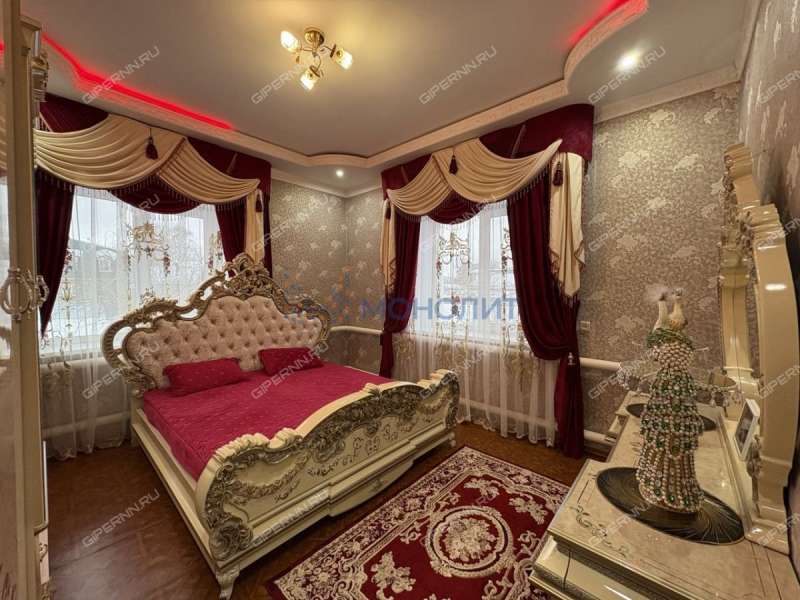 дом на Тростниковой улице