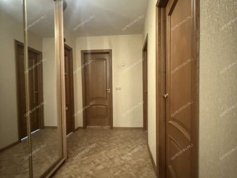 5-komnatnaya-ul-plotnikova-d-4 фото