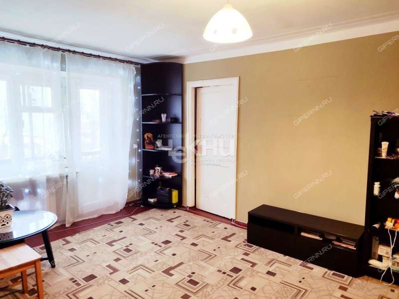 двухкомнатная квартира на улице Октябрьской Революции дом 18