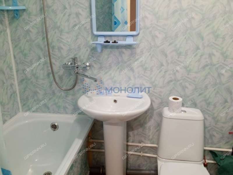 однокомнатная квартира на Бурнаковской улице дом 109