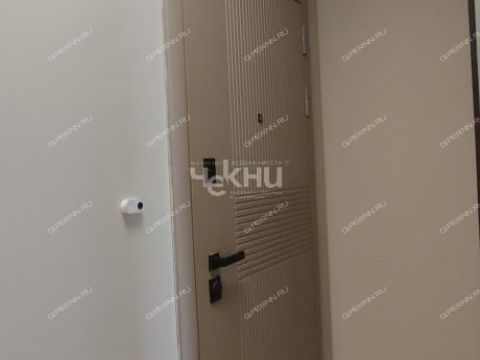 3-komnatnaya-ul-sergeya-akimova-d-50 фото