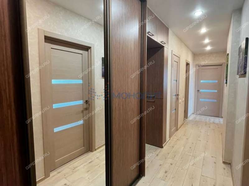 трёхкомнатная квартира на улице Цветочная дом 13 к1