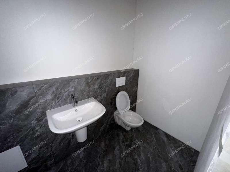 помещение под торговую площадь на улице Героя Советского Союза Аристархова