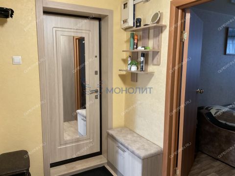 1-komnatnaya-poselok-pamyat-parizhskoy-kommuny-gorodskoy-okrug-bor фото