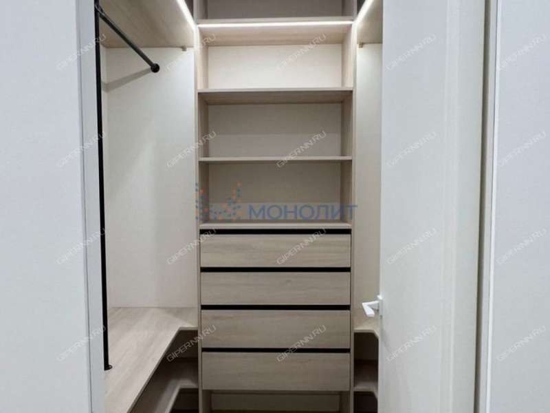 трёхкомнатная квартира на улице Белинского дом 66