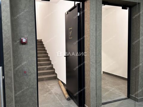 2-komnatnaya-ul-dalnyaya-d-10 фото