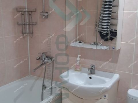 2-komnatnaya-ul-polevaya-d-10 фото