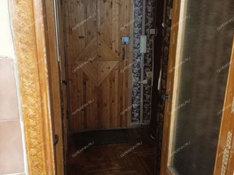 3-komnatnaya-ul-tropinina-d-4 фото