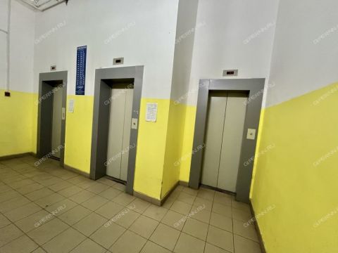 2-komnatnaya-ul-sazanova-d-15 фото