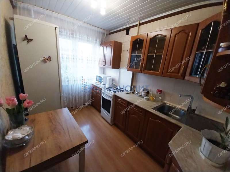 трёхкомнатная квартира на улице Свободы дом 112